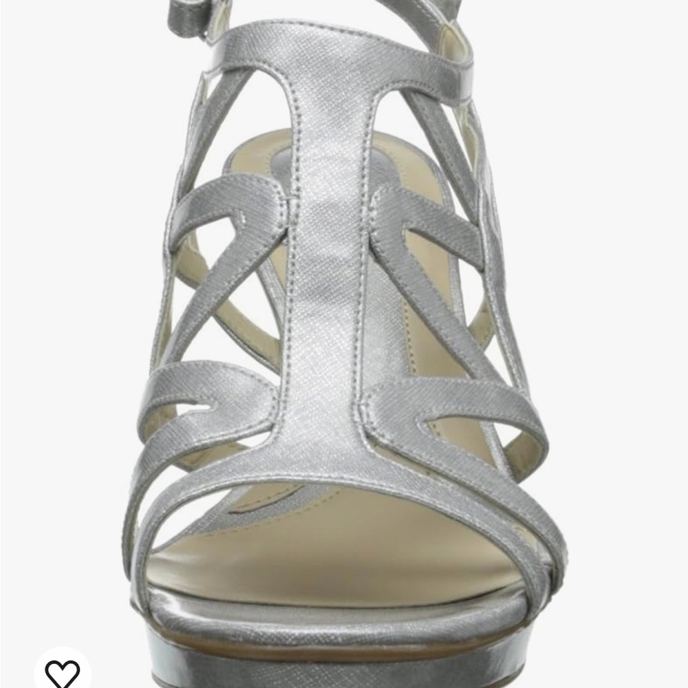 Naturalizer’s Danya platform dress sandal - Picture 6 of 7
